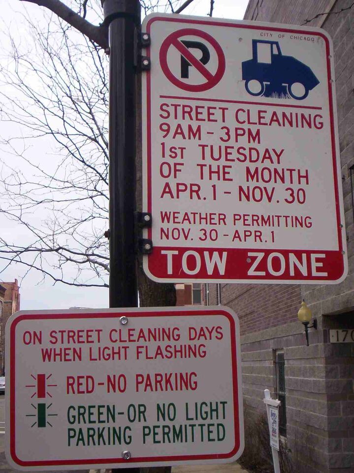 chicago street cleaning sign