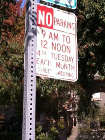 berkeley street sweeping sign